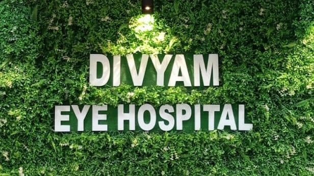 𝗗𝗜𝗩𝗬𝗔𝗠 𝗘𝗬𝗘 𝗛𝗢𝗦𝗣𝗜𝗧𝗔𝗟 BEST CASHLESS CATARACT LASIK EYE SPECIALIST AHMEDABAD 𝗗𝗜𝗩𝗬𝗔𝗠 𝗘𝗬𝗘 𝗛𝗢𝗦𝗣𝗜𝗧𝗔𝗟 BEST CASHLESS CATARACT LASIK EYE SPECIALIST AHMEDABAD - ophthalmologist in Ahmedabad