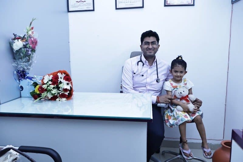 Srishti Children Hospital ( सृष्टि चिल्ड्रन हॉस्पिटल) Srishti Children Hospital ( सृष्टि चिल्ड्रन हॉस्पिटल)
