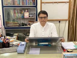 Dr. Bhupendra Bhatia Dr. Bhupendra Bhatia