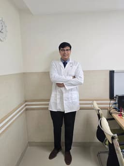 Dr. Arpit Srivastav Dr. Arpit Srivastav