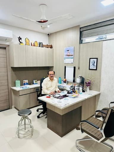 Dr. Rishabh Gupta Gastroenterologist Dr. Rishabh Gupta Gastroenterologist