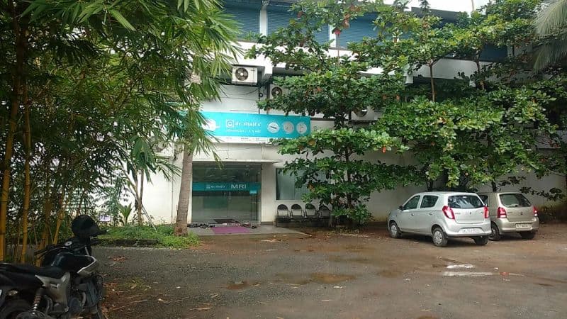 Dr. Shaji's MRI & Medical Research Center Dr. Shaji's MRI & Medical Research Center