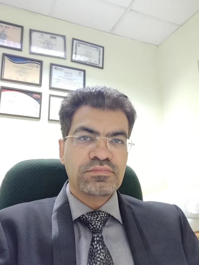 Dr. Anil Dhingra Dr. Anil Dhingra - Neurosurgeon