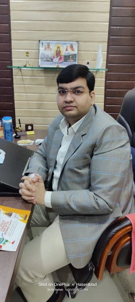 Dr. Anurag Bajpayee Dr. Anurag Bajpayee - Gastroenterologist in Faizabad